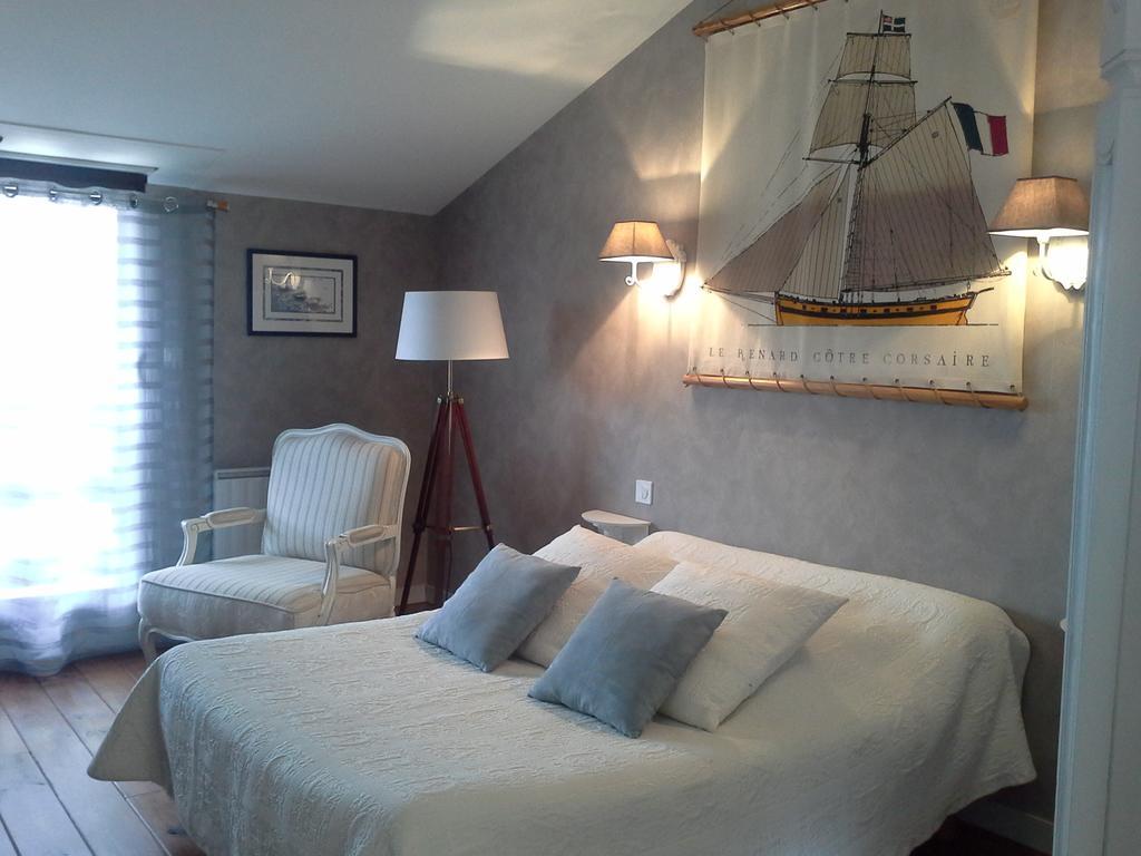 Bed and Breakfast Le Logis Du Four à Soudan  Extérieur photo